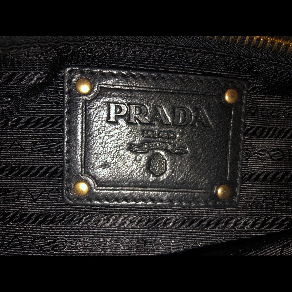 Prada black clutch - Picture 3 of 3